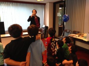 誕生会のオープニングマジック　マジシャン出張･派遣