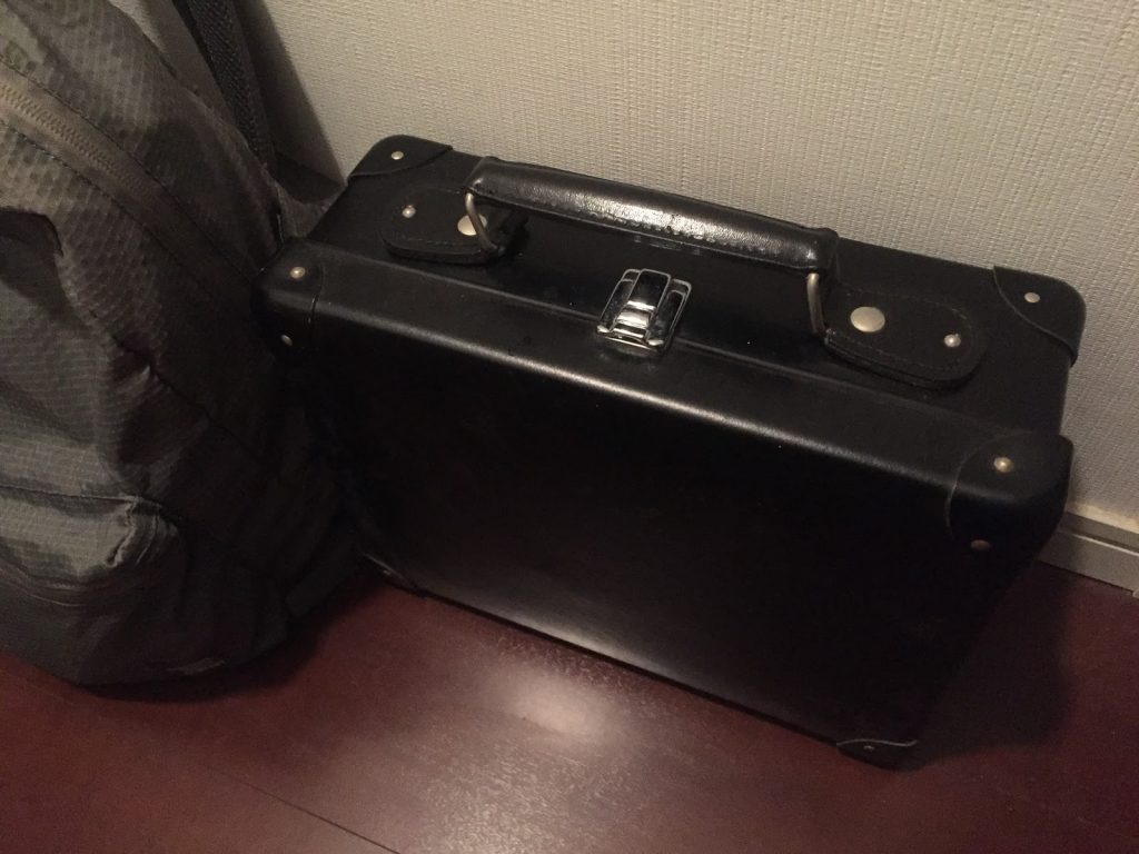 ハロウィーンホームパーティー マジシャン出張派遣マジックショー　鞄