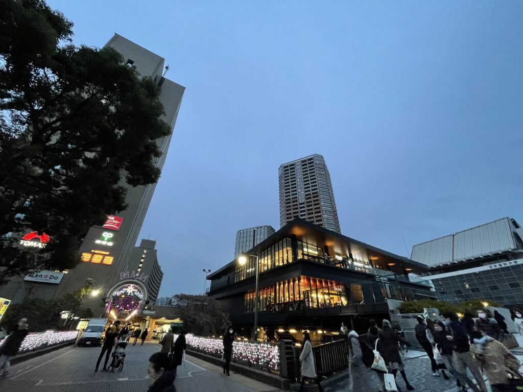 7歳フレンチ娘誕生パーティー出張マジシャン  新宿区, 東京都
