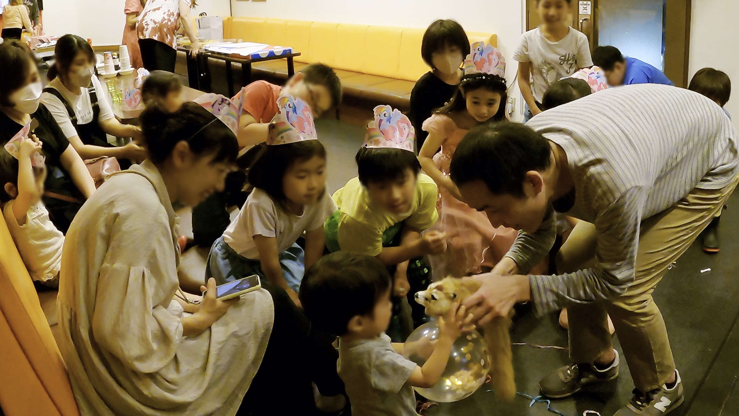ロッキーは小さい子にも人気だよ! 7歳女の子バースデーパーティーマジックショー 横須賀市, 神奈川県 出張マジシャン
