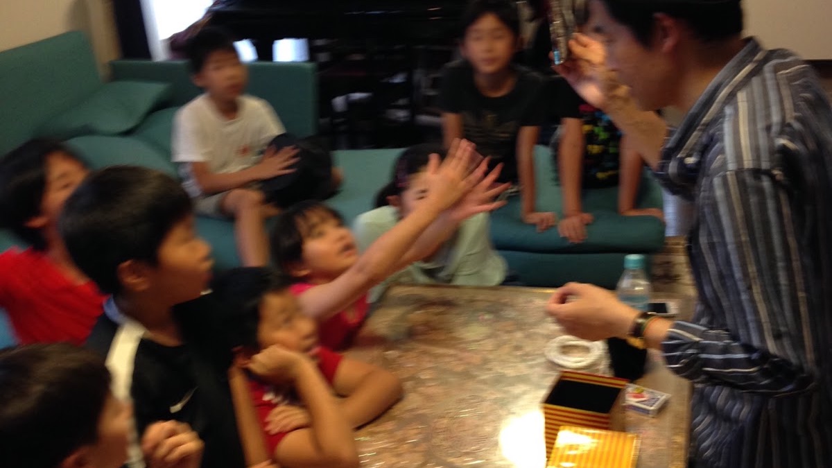 10歳の誕生会でマジックショー 浦安市, 千葉県