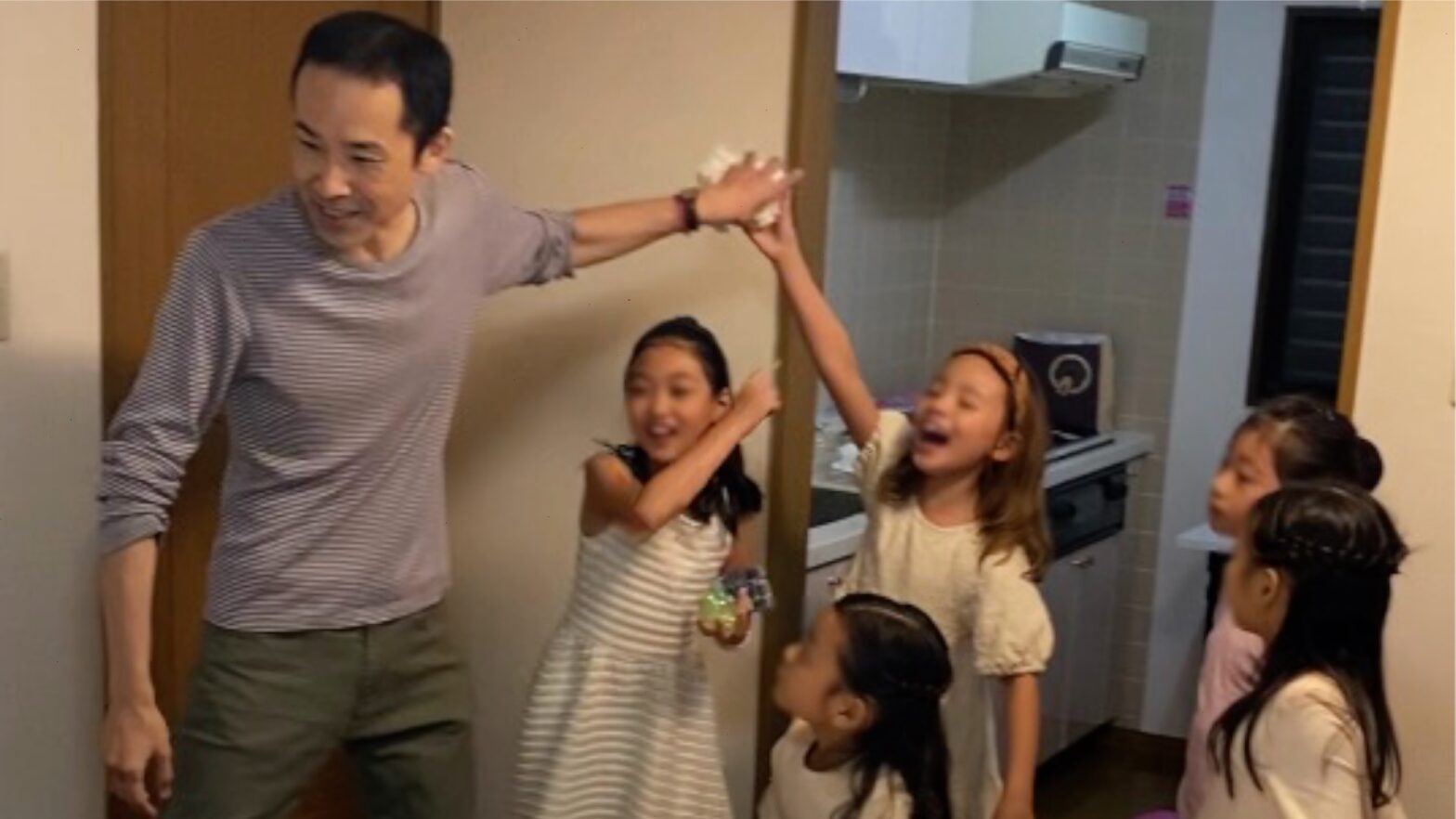 8歳の娘の誕生会でマジックショー 東京都港区