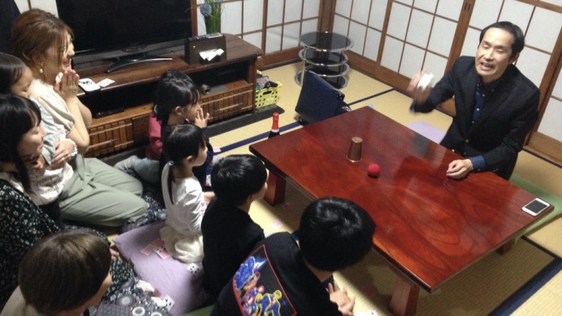 古希誕生日祝いに出張マジックショー 千葉県船橋市